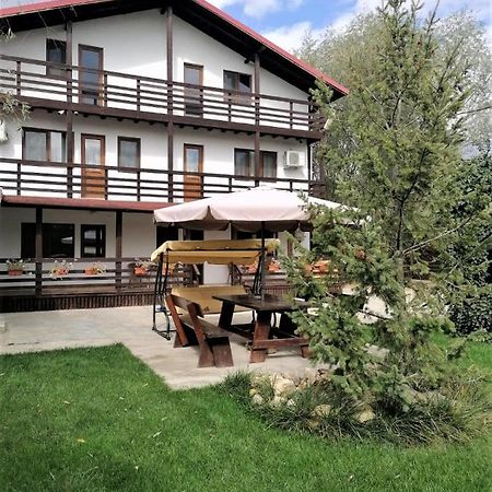 Casa Carp Calarasi Hotel Exterior photo